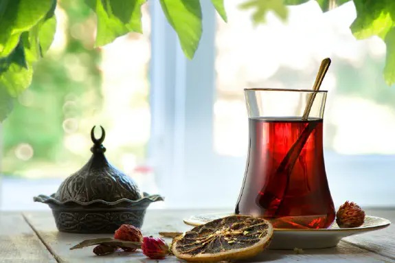 Vad är egentligen turkiskt te?